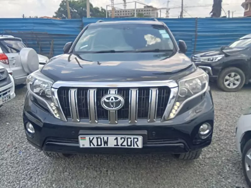 Toyota Landcruiser Prado   - 2014