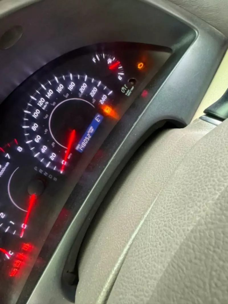 TOYOTA Camry   - 2011