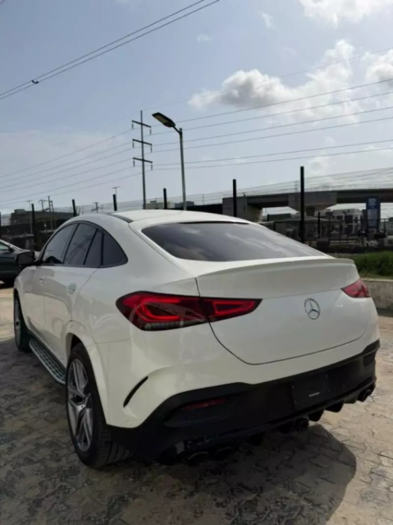 Mercedes-Benz GLE-Class   - 2021