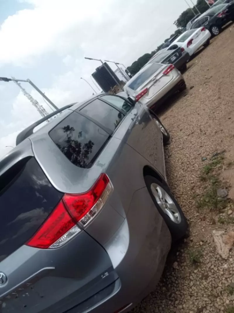 TOYOTA Sienna   - 2013