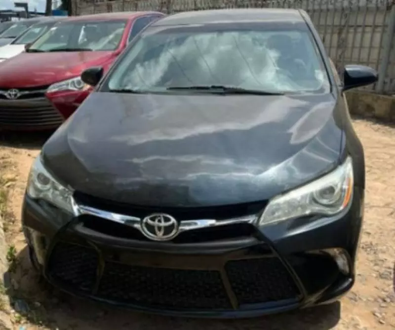 Toyota Camry   - 2017