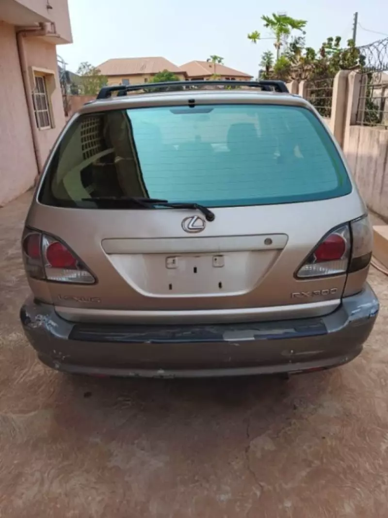 Lexus RX 300   - 2006
