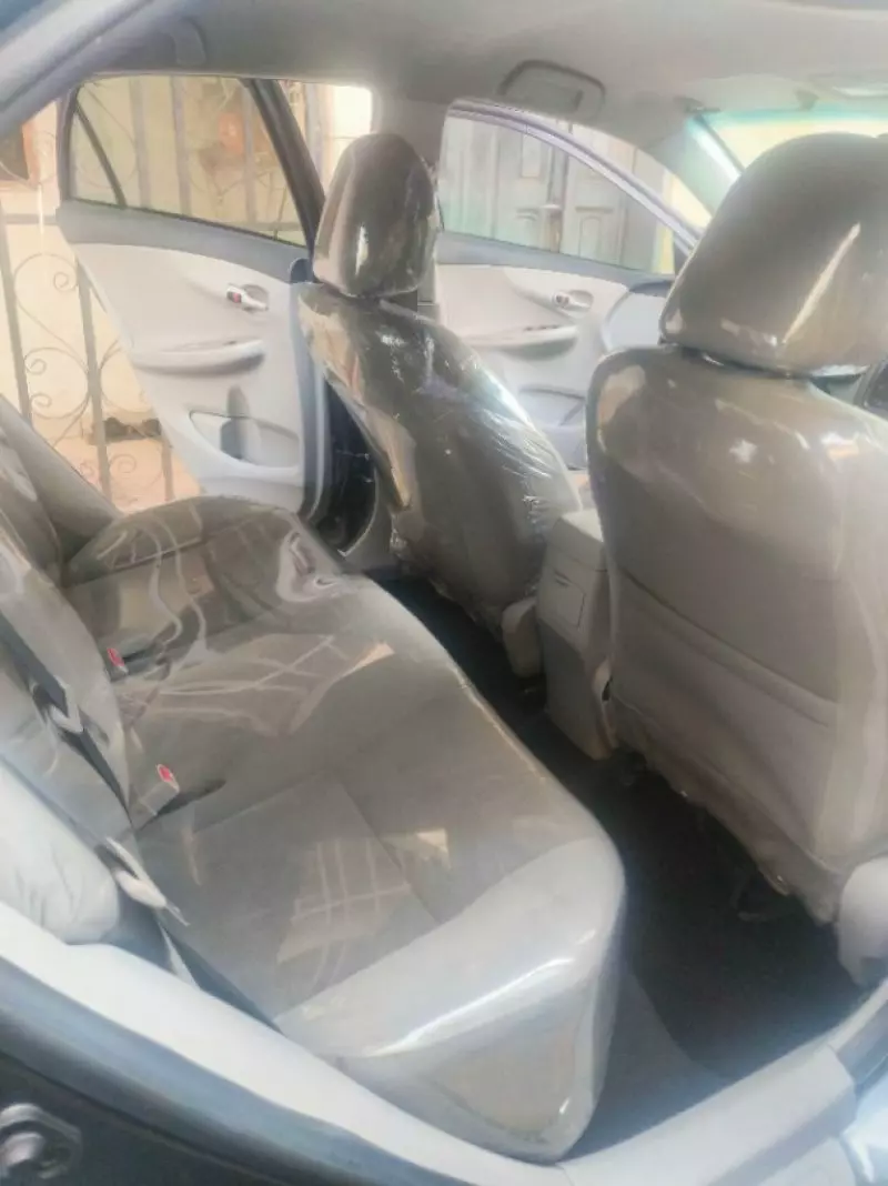 TOYOTA Corolla   - 2012