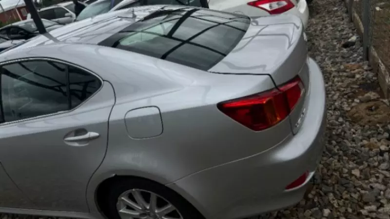 Lexus IS   - 2009
