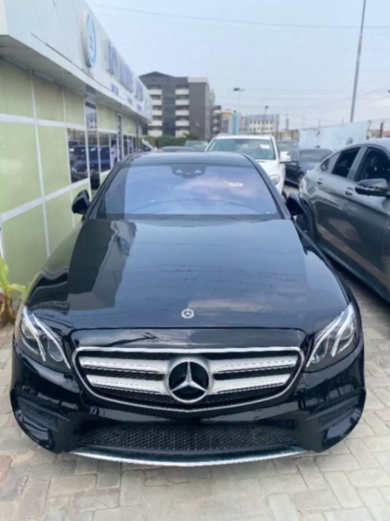 Mercedes-Benz E-Class - 2018