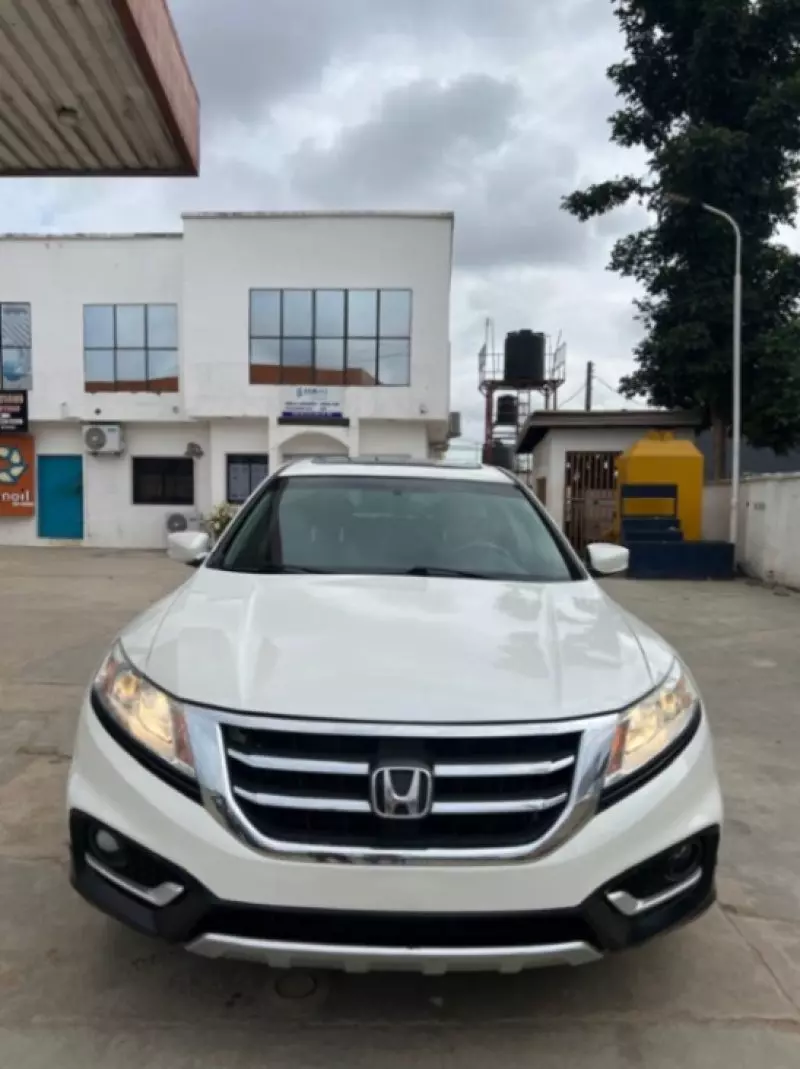 Honda Crosstour   - 2013