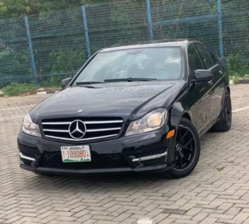 Mercedes-Benz C-Class   - 2011