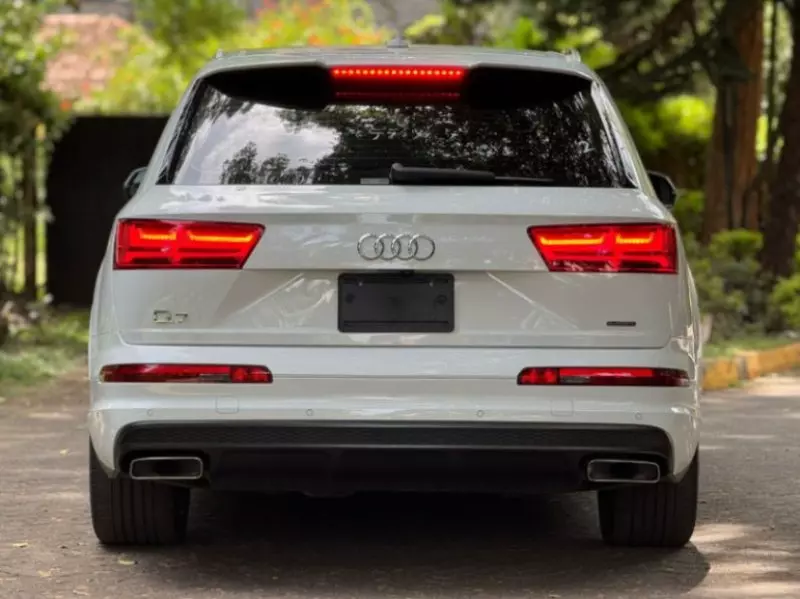 Audi Q7   - 2018