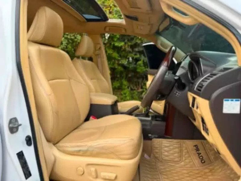 TOYOTA Landcruiser Prado   - 2015