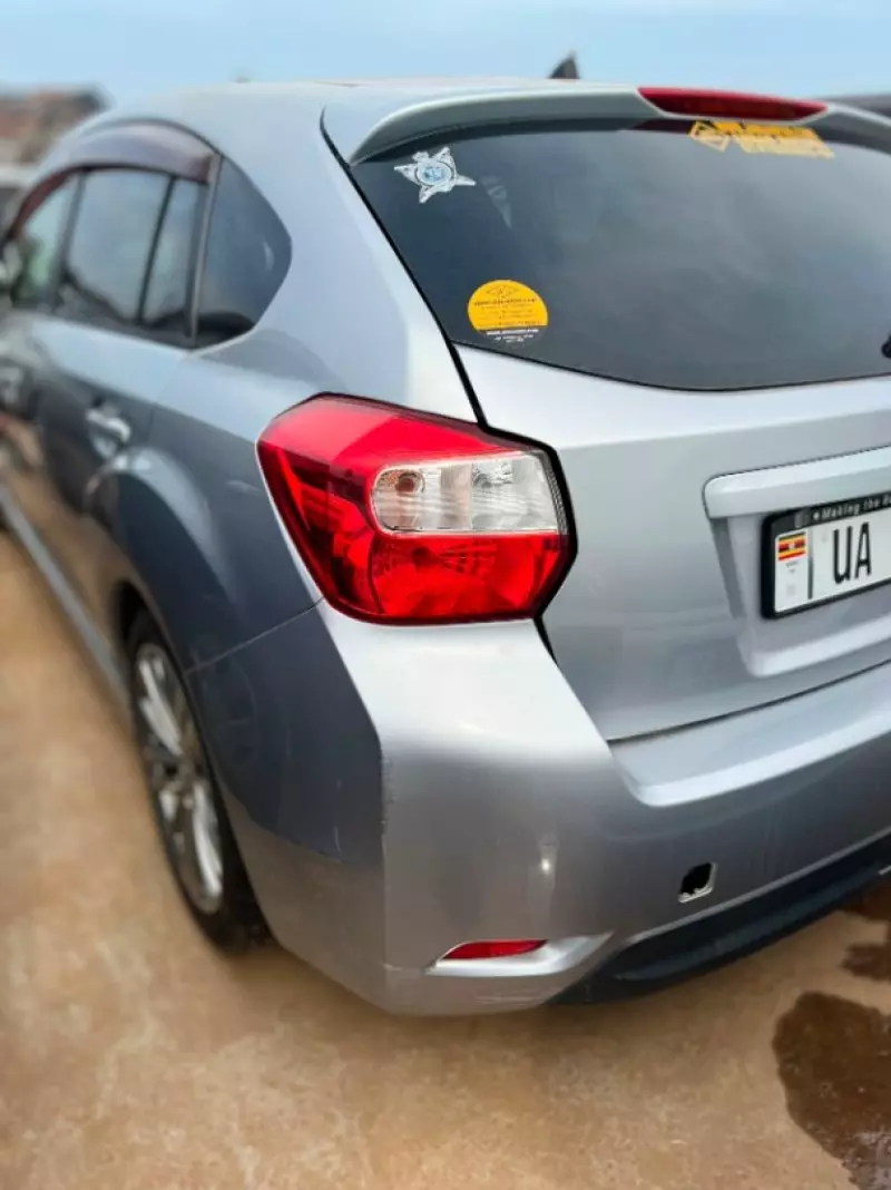 Subaru Impreza   - 2012