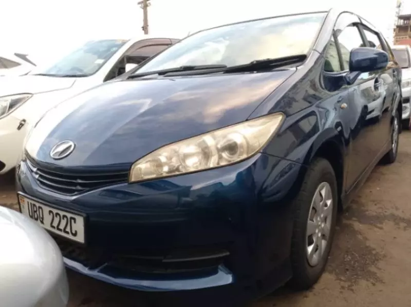 Toyota Wish   - 2010
