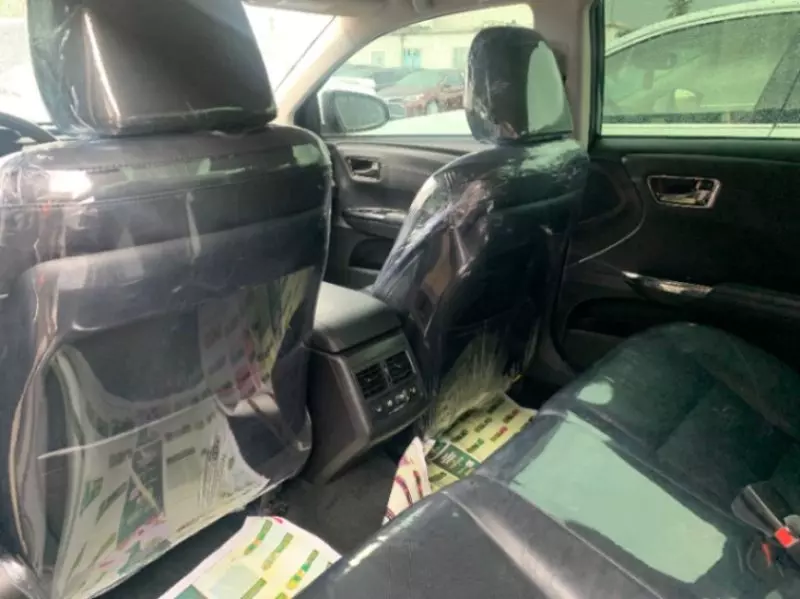 Mercedes-Benz GLC 300   - 2016