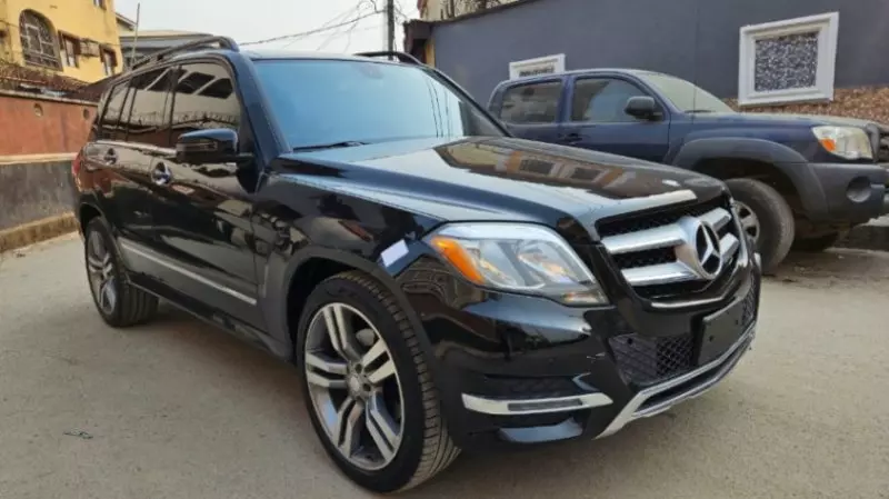 Mercedes-Benz GLK 350   - 2015