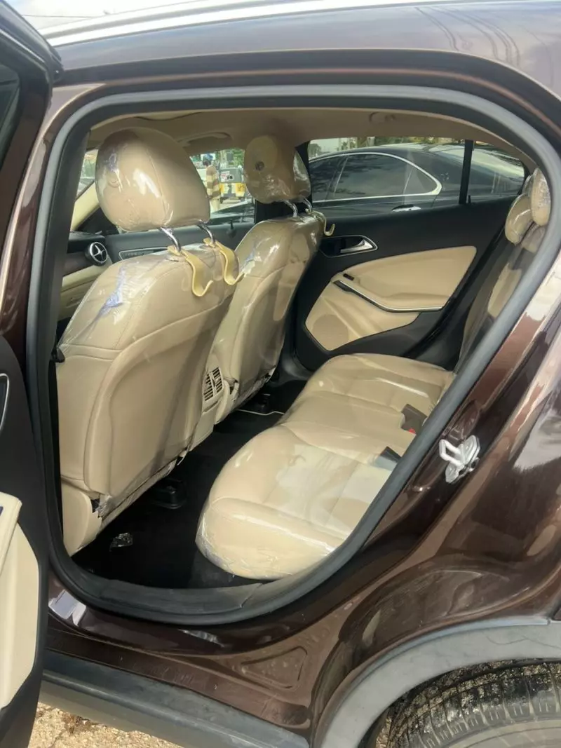 Mercedes-Benz GLA-Class   - 2015