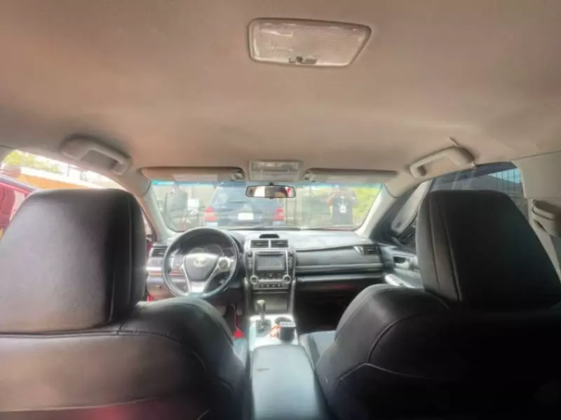 Toyota Camry - 2013