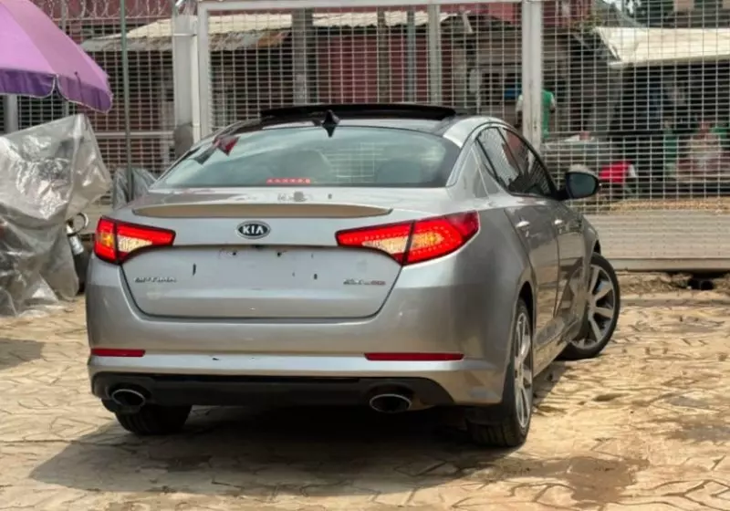 KIA Optima   - 2012
