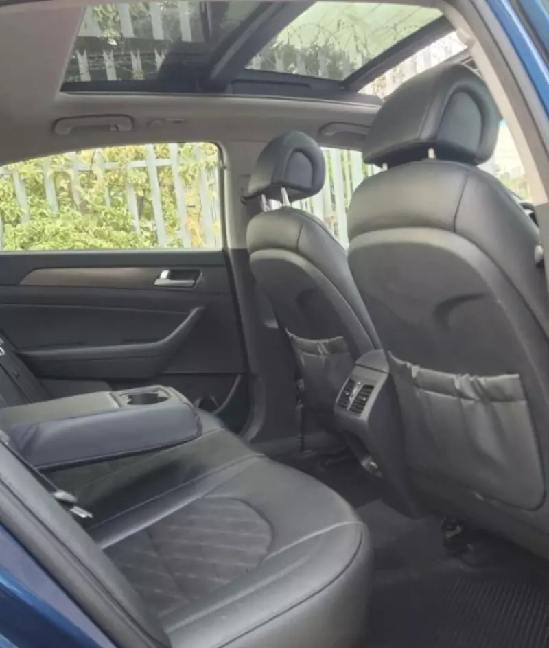 Hyundai Sonata   - 2015