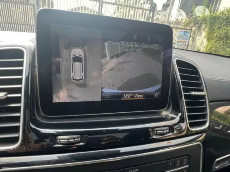 Mercedes-Benz GLE 350   - 2017