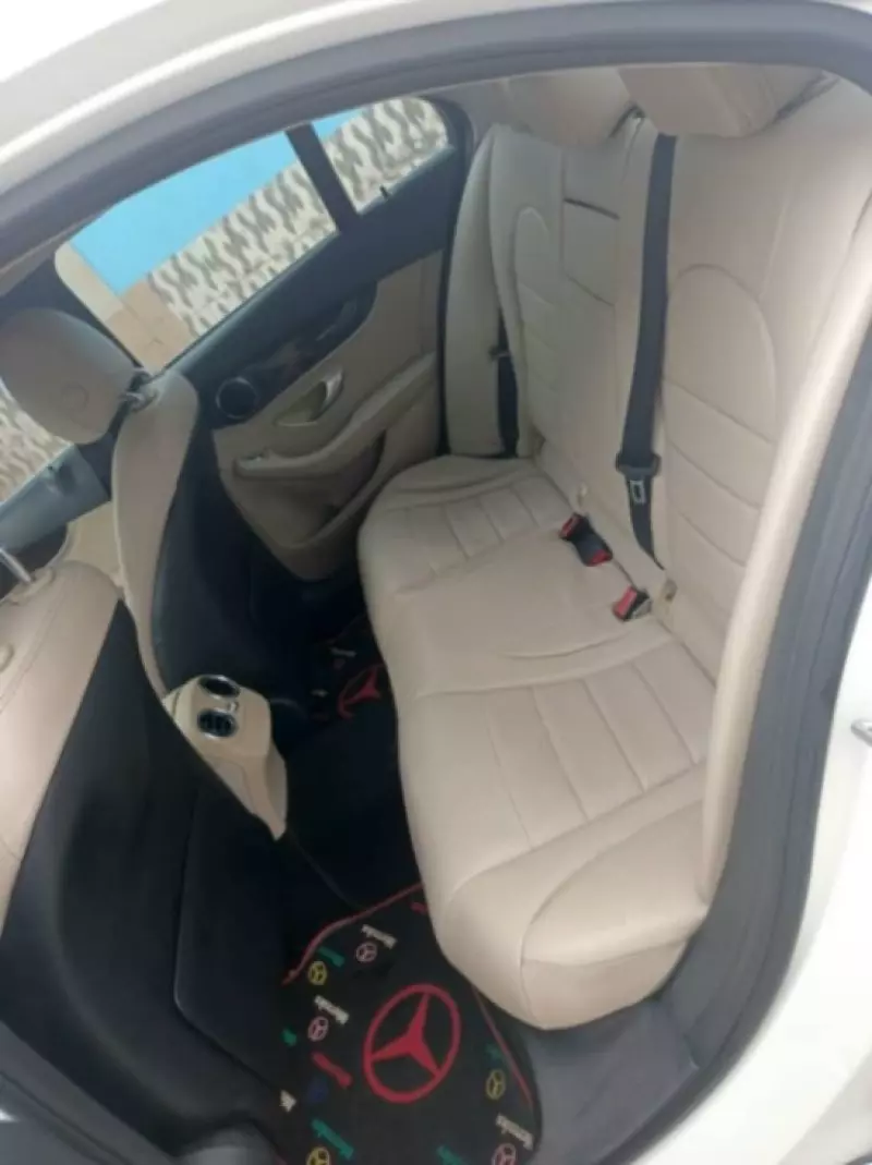 Mercedes-Benz C 300   - 2015