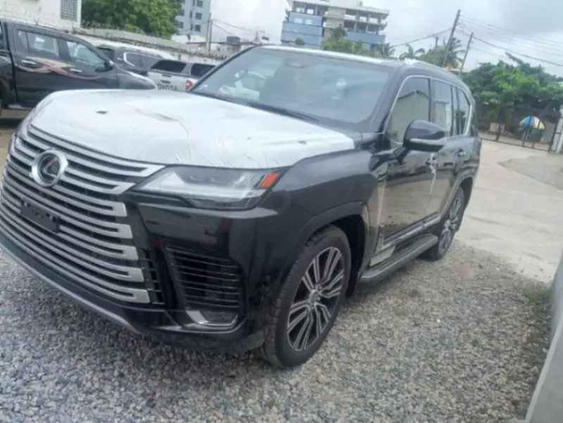 Lexus LX 600   - 2025