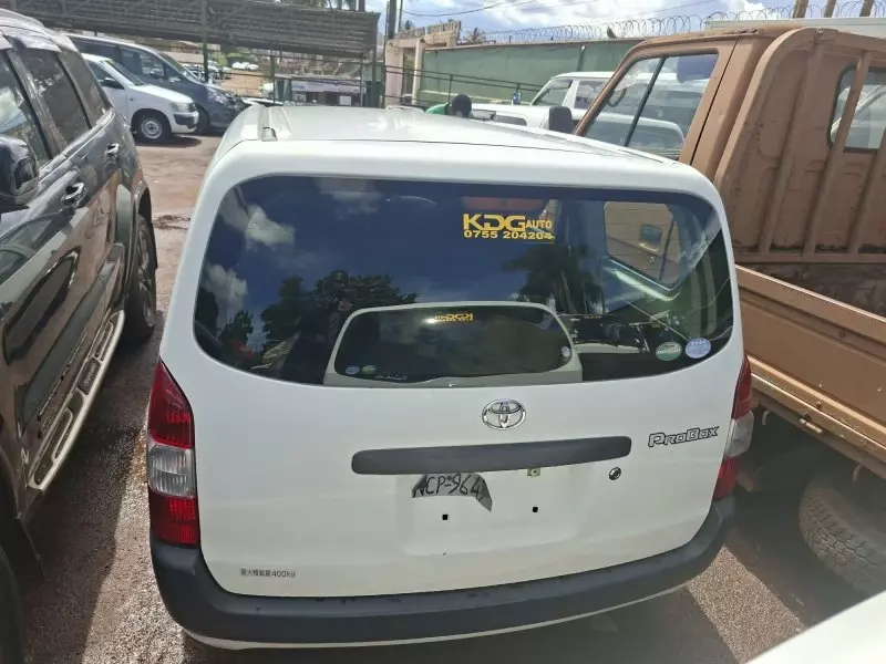 Toyota Probox    - 2017