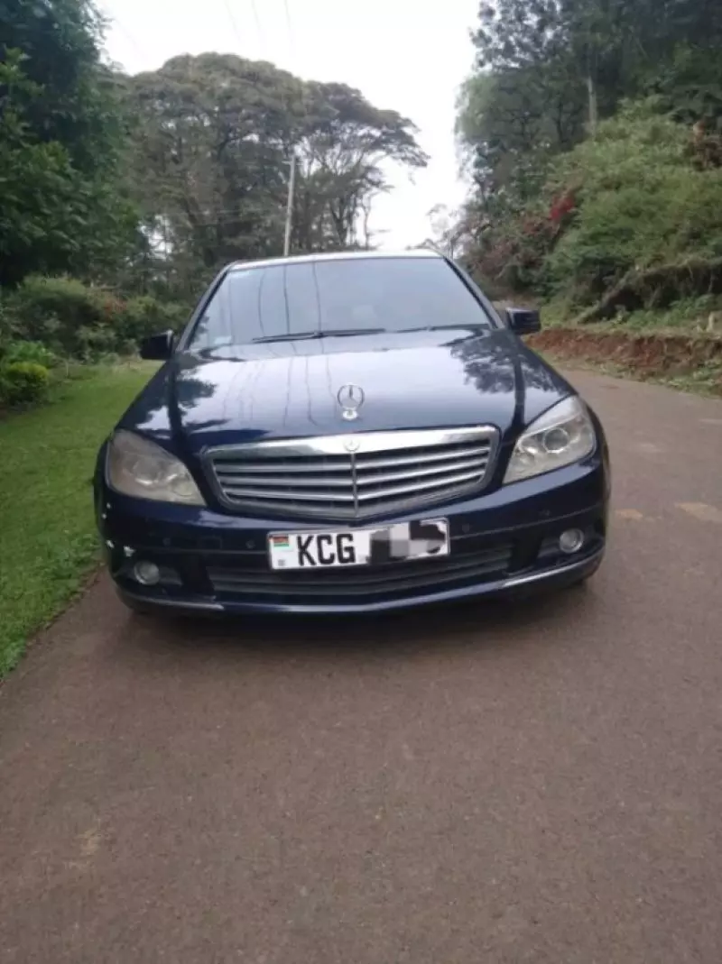 Mercedes-Benz C 200   - 2010