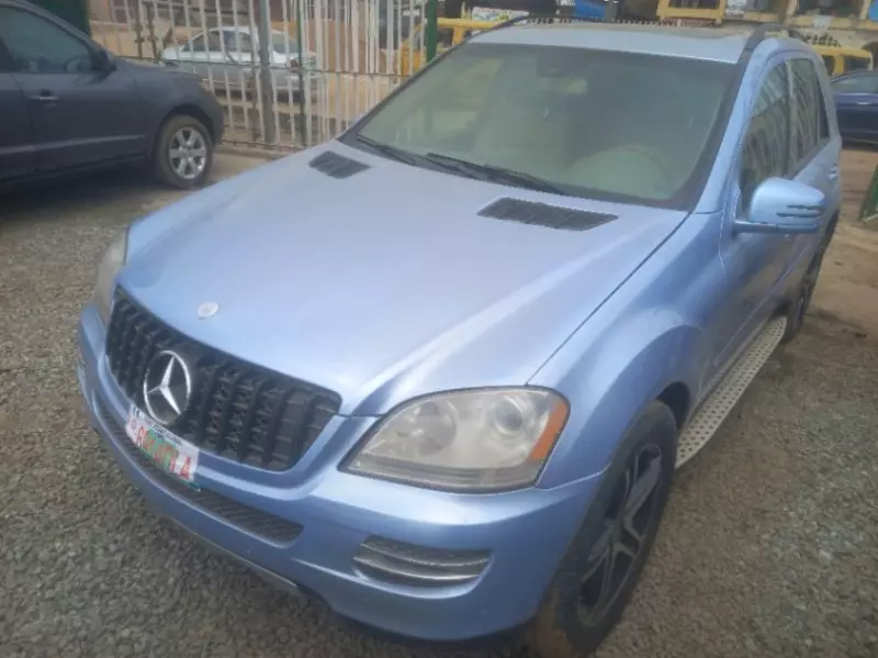 Mercedes-Benz ML 350   - 2006