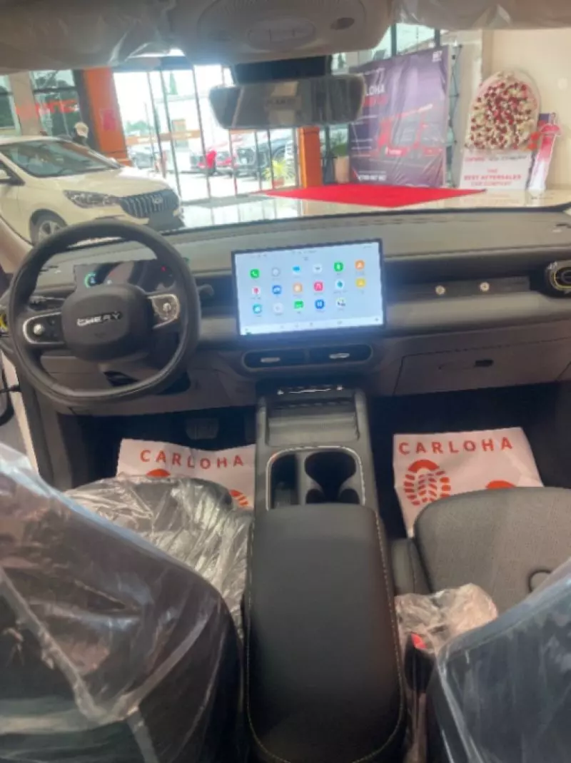 CHERY HILARY - 2026