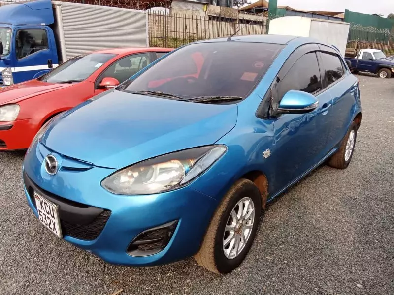 Mazda Demio   - 2012