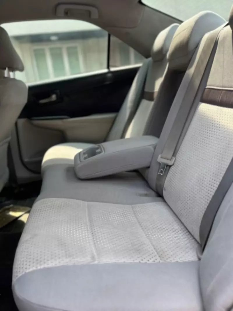 Toyota Camry   - 2013