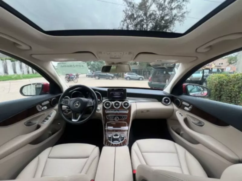 Mercedes-Benz C 300   - 2017