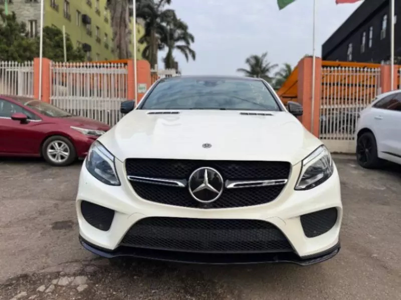 Mercedes-Benz GLE-Class   - 2019