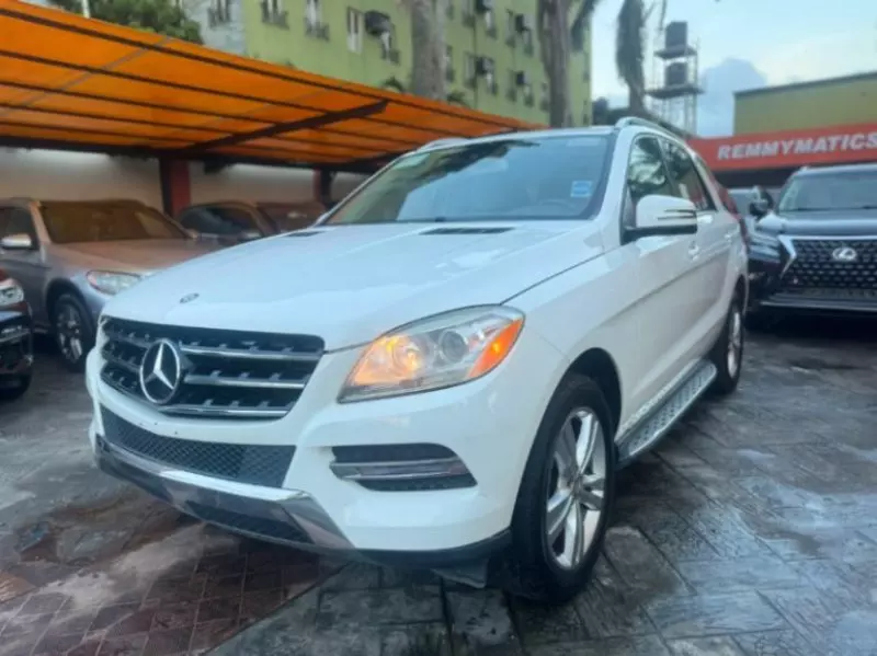 Mercedes-Benz ML-Class   - 2015