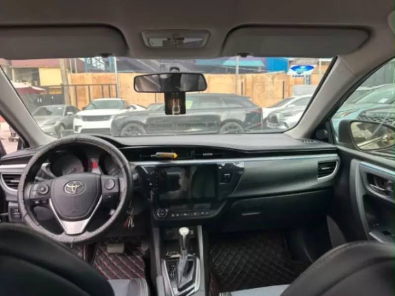 TOYOTA Corolla - 2016