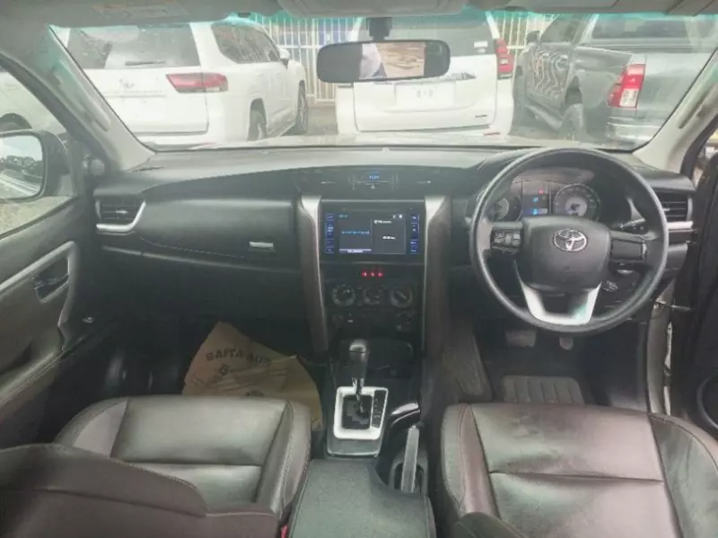 TOYOTA Fortuner   - 2019