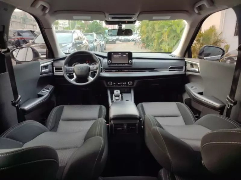Mitsubishi New Outlander   - 2023