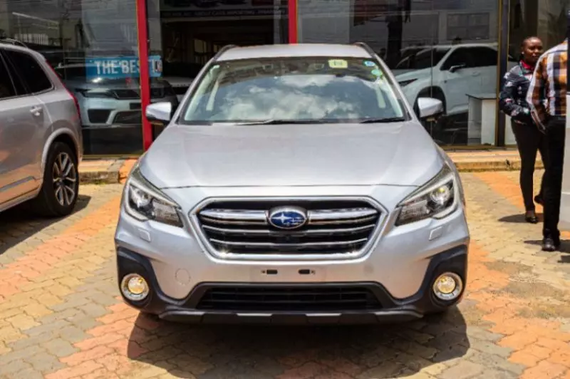 Subaru Outback   - 2019