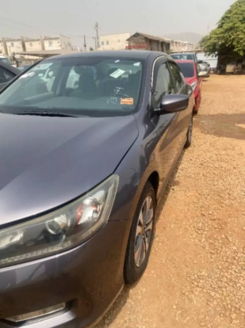 Honda Accord   - 2013