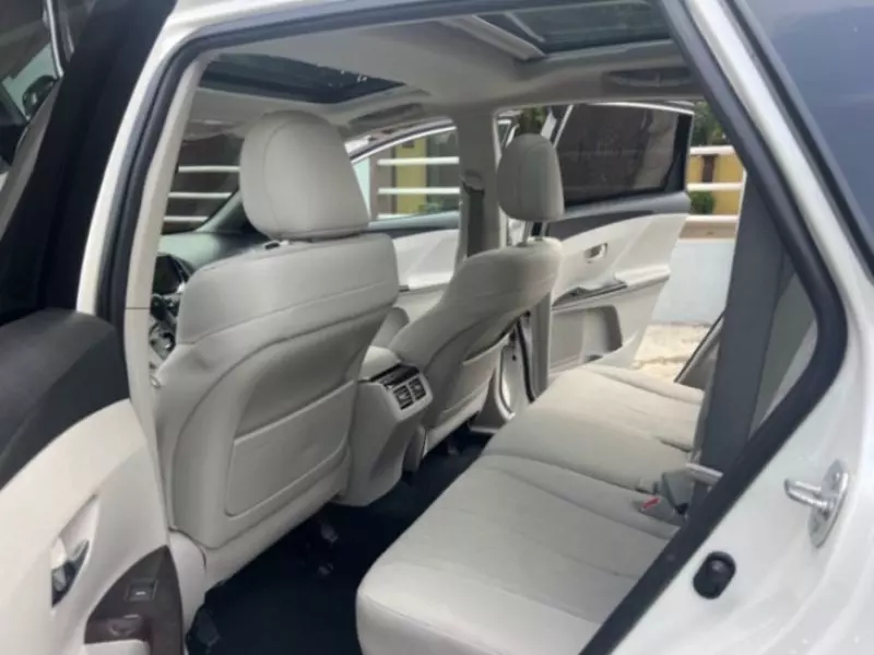 Toyota Venza   - 2012