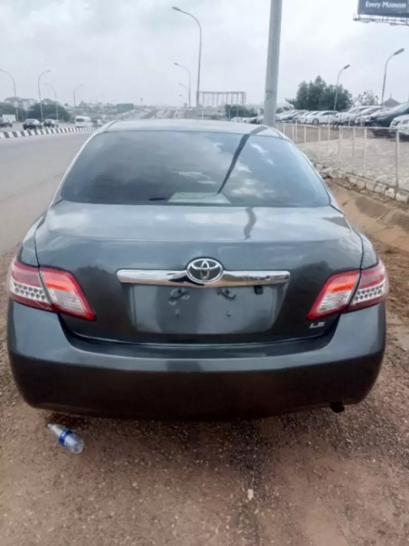 TOYOTA camry - 2009