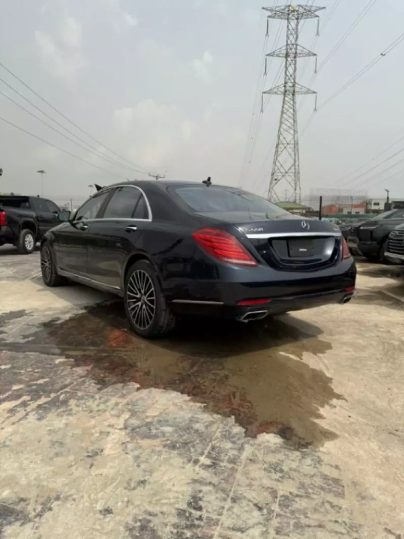 Mercedes-Benz S 550   - 2015
