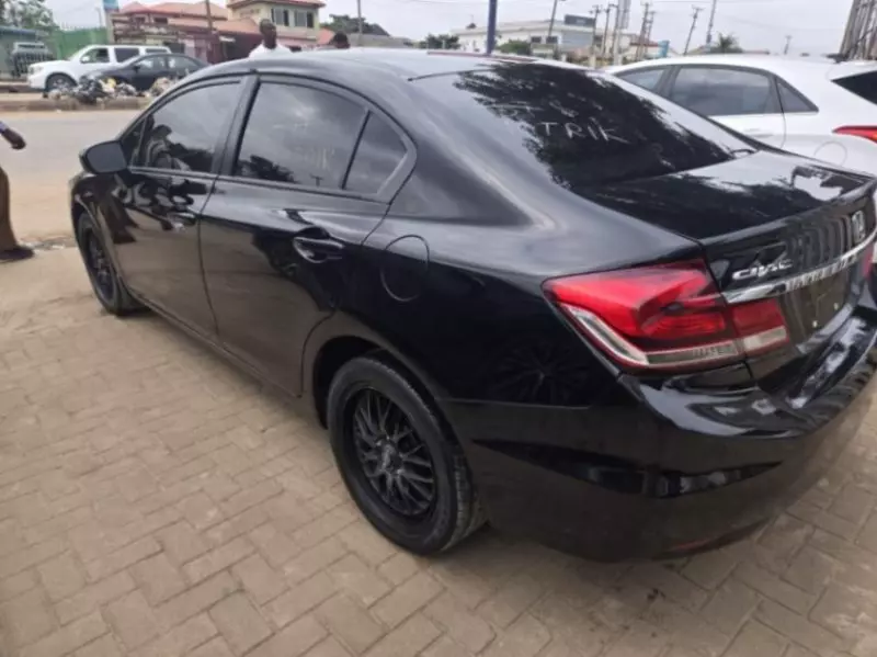 Honda Civic   - 2014