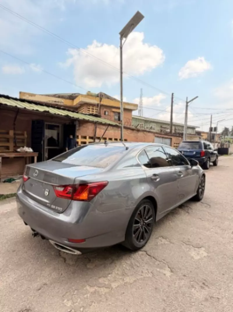 Lexus GS   - 2013