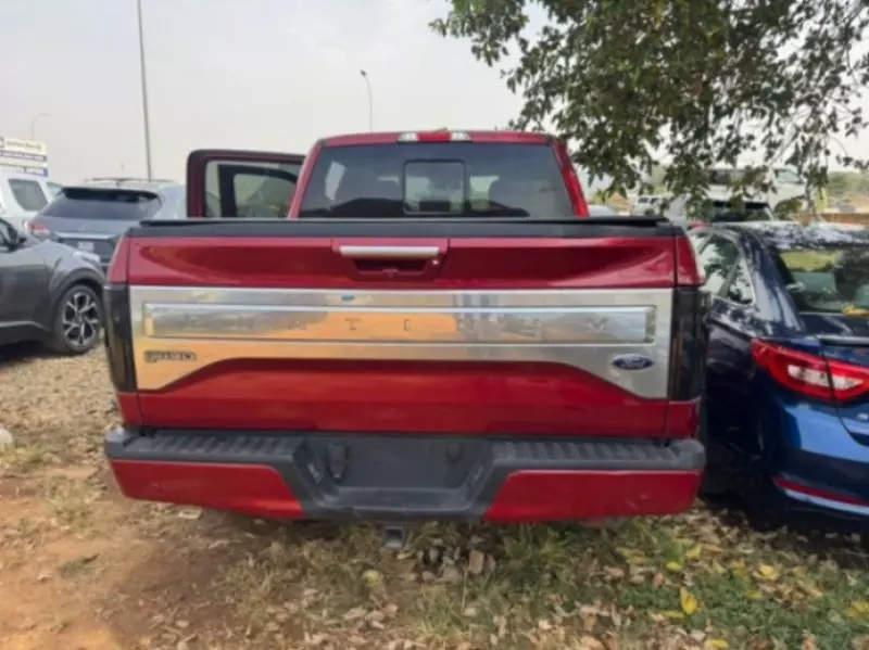 Ford F-150   - 2015
