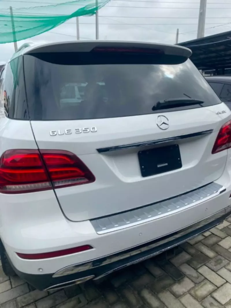 Mercedes-Benz GLE 350   - 2016
