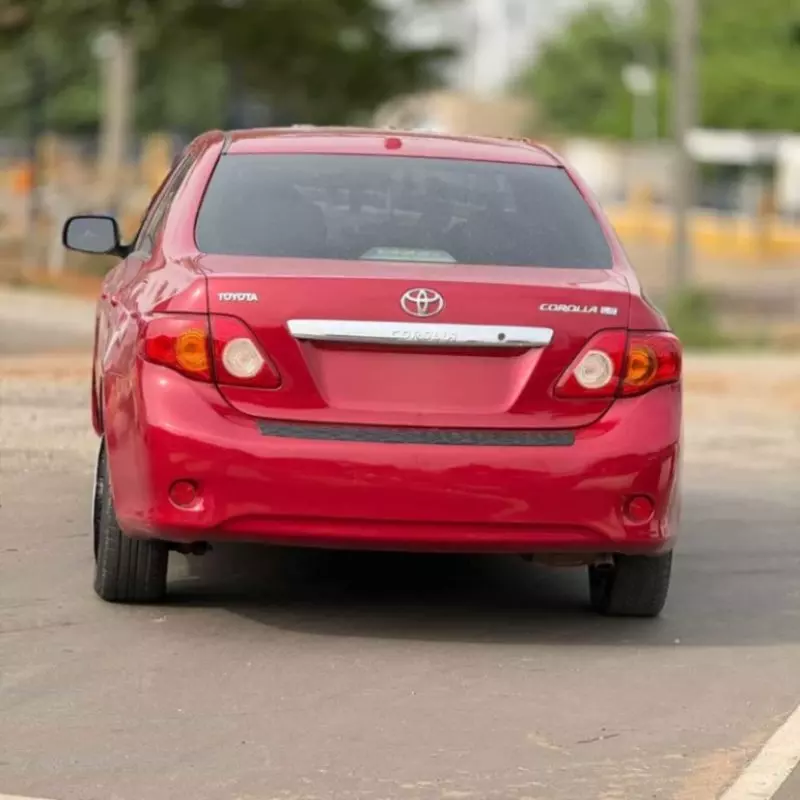 Toyota Corolla   - 2009