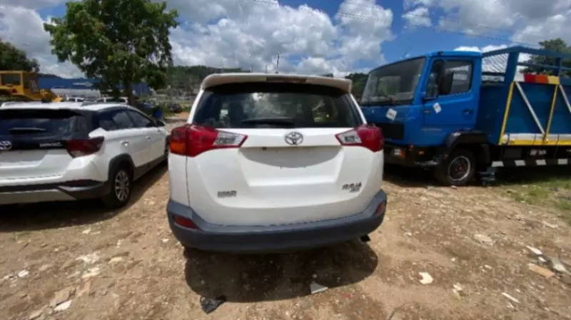 TOYOTA RAV 4   - 2015