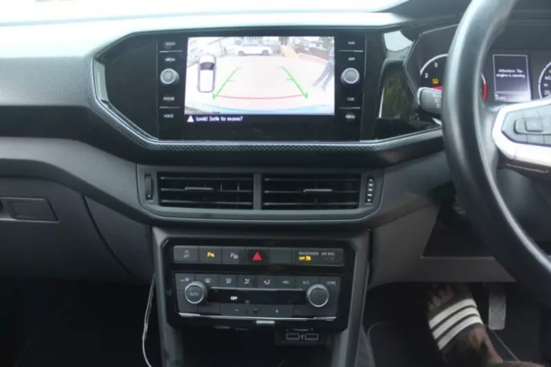 Volkswagen T-Cross   - 2019