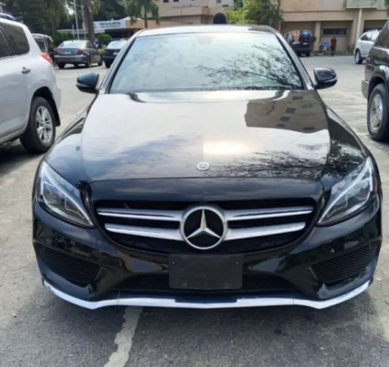 Mercedes-Benz C 300   - 2018