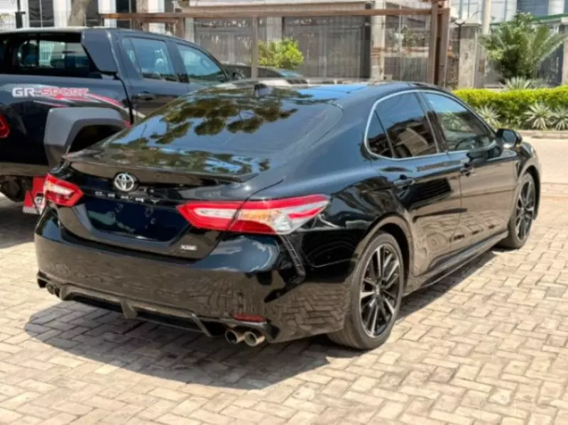 TOYOTA Camry   - 2019